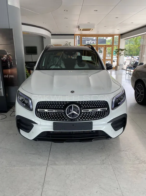 Mercedes Benz GLB Class 2022 for Sale in Karachi Image-1