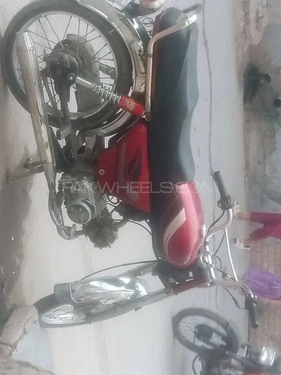 Metro MR 70 2013 for Sale Image-1