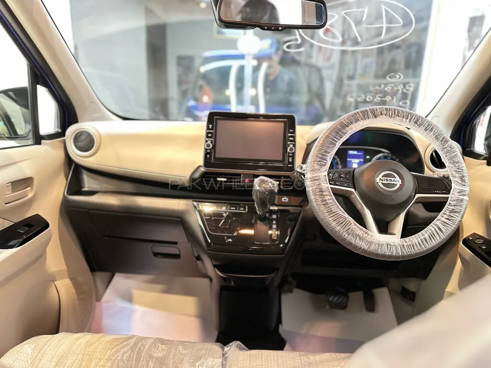Nissan Dayz 2022 for Sale in Lahore Nissan Dayz 2022 for Sale in Lahore Image-3