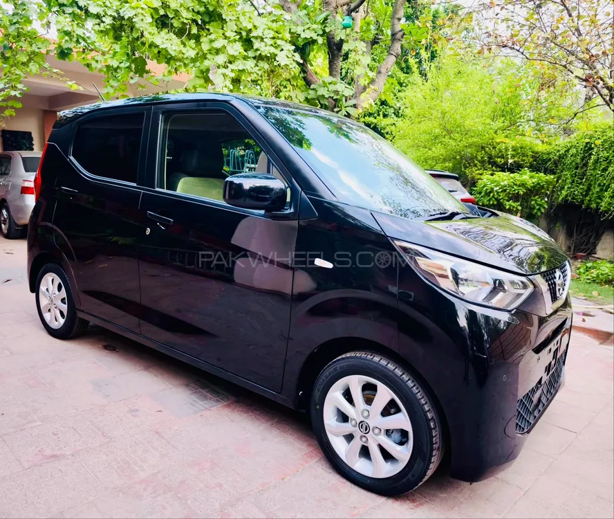 Nissan Dayz 2021 for Sale in Lahore Image-1