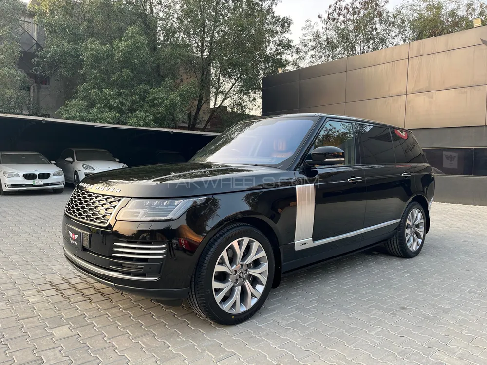 Range Rover Vogue 2018 for Sale in Lahore Image-1