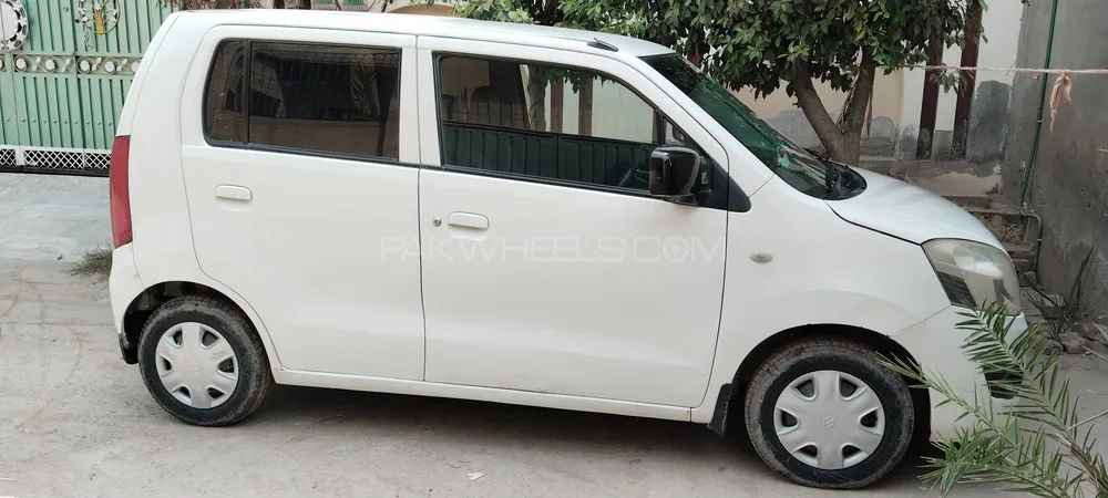 Suzuki Wagon R 2017 for Sale in Sargodha Image-1
