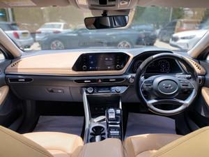 Hyundai Sonata 2.5
Model: 2021
Mileage: 41,400 km 
Reg: 2021 khi

Calling and Visiting Hours

Monday to Saturday 

11:00 AM to 7:00 PM