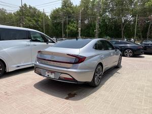 Hyundai Sonata 2.5
Model: 2021
Mileage: 41,400 km 
Reg: 2021 khi

Calling and Visiting Hours

Monday to Saturday 

11:00 AM to 7:00 PM