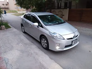 Toyota Prius S LED Edition 1.8 2011 for Sale