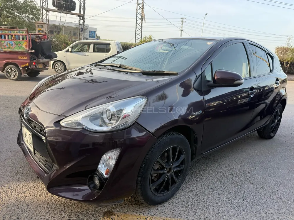 Toyota Aqua 2015 for Sale in Islamabad Image-1