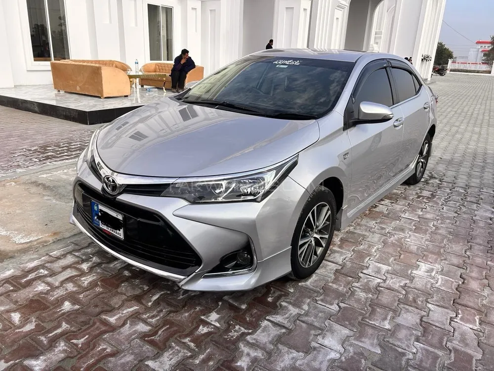 Toyota Corolla 2022 for Sale in Lahore Image-1