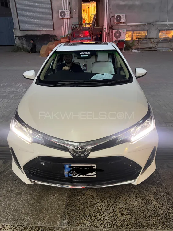 Toyota Corolla 2021 for Sale in Islamabad Image-1