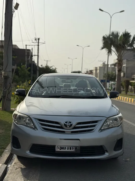 Toyota Corolla 2011 for Sale in Faisalabad Image-1