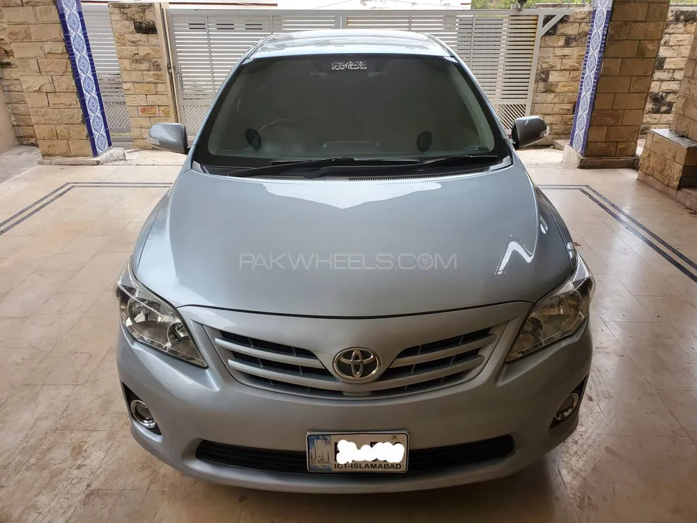 Toyota Corolla 2013 for Sale in Islamabad Image-1