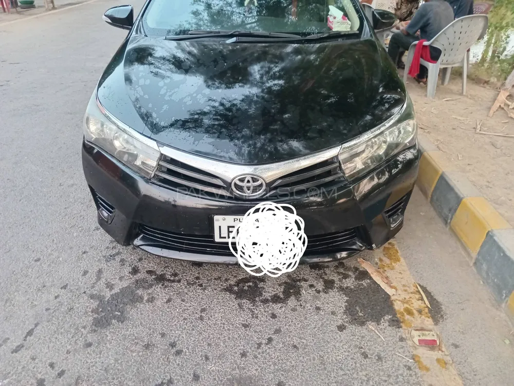 Toyota Corolla 2016 for Sale in Okara Image-1