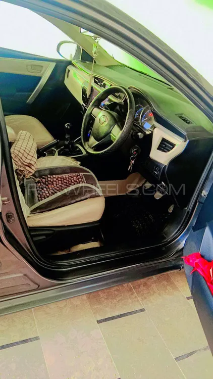 Toyota Corolla 2016 for Sale in Burewala Image-1