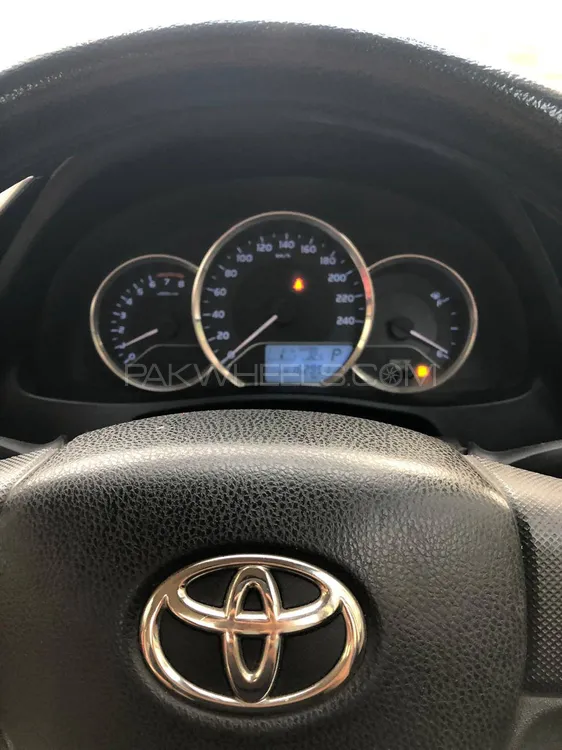 Toyota Corolla 2019 for Sale in Karachi Image-1