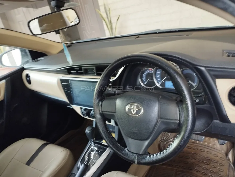 Toyota Corolla 2019 for Sale in Lahore Image-1