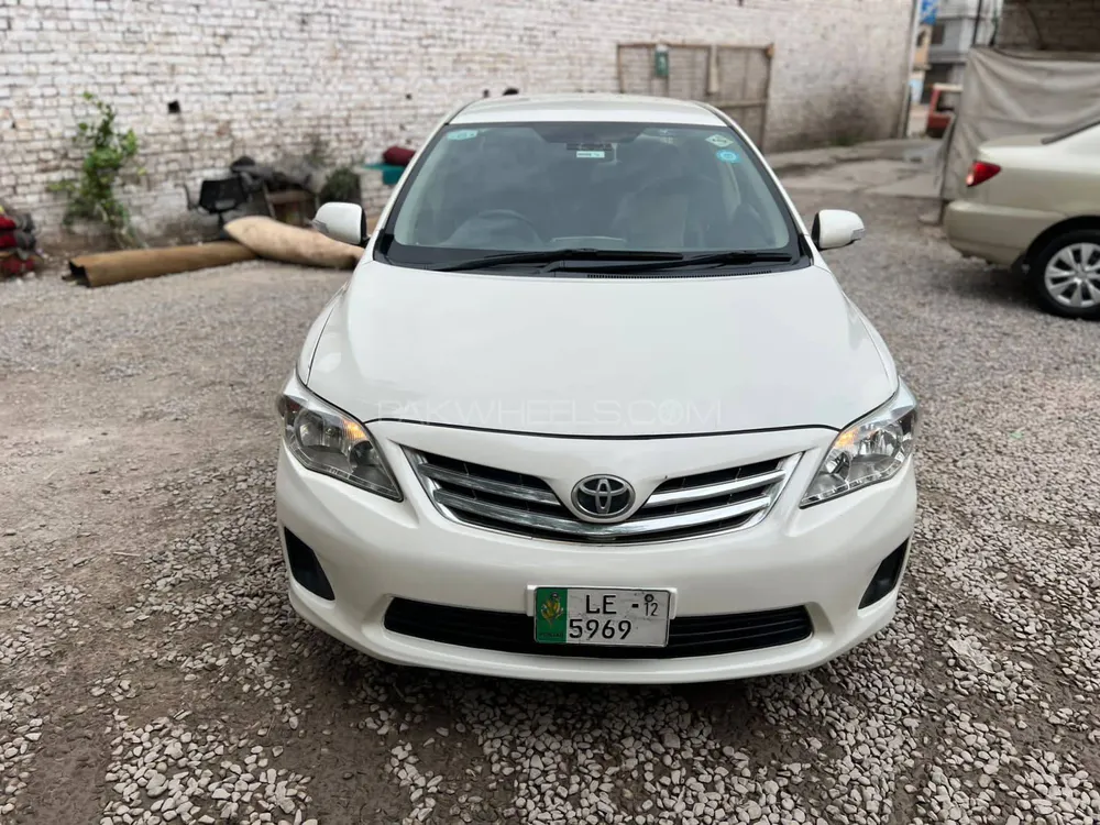 Toyota Corolla 2011 for Sale in Peshawar Image-1