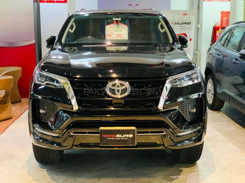 Toyota Fortuner 2021 for Sale in Islamabad Image-1