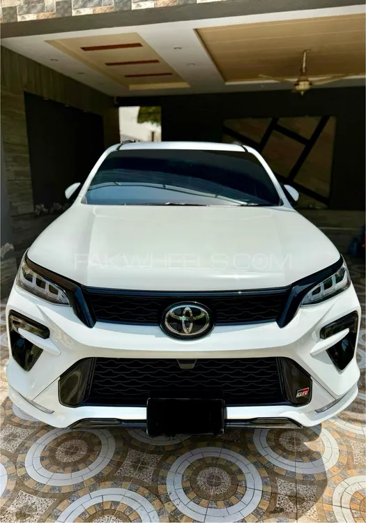 Toyota Fortuner 2023 for Sale in Lahore Image-1