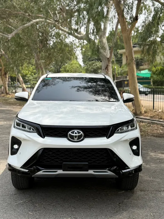 Toyota Fortuner 2022 for Sale in Lahore Image-1