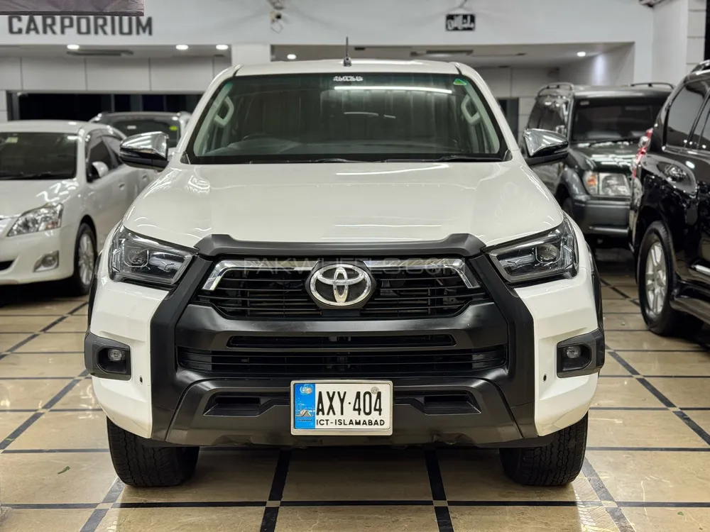 Toyota Hilux 2020 for Sale in Peshawar Image-1