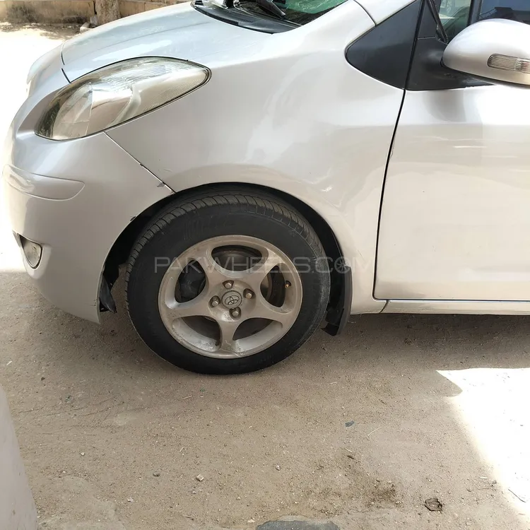 Toyota Vitz 2009 for Sale in Karachi Toyota Vitz 2009 for Sale in Karachi Image-4