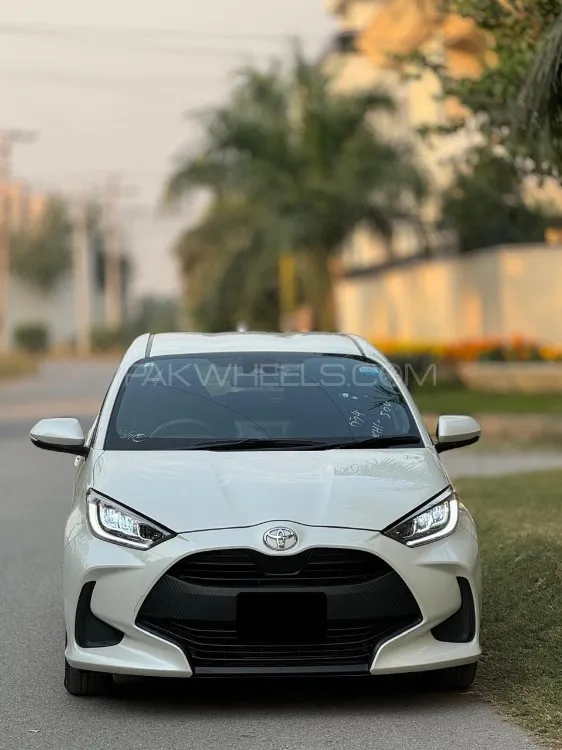 Toyota Yaris Hatchback 2022 for Sale in Abbottabad Image-1