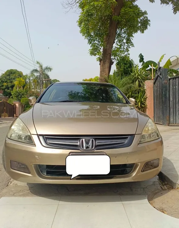 Honda Accord 2005 for Sale in Lahore Image-1