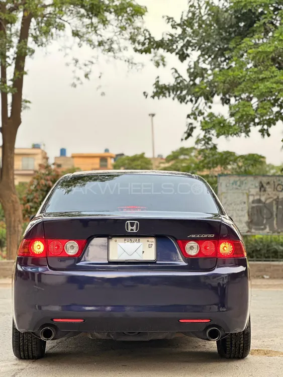Honda Accord 2003 for Sale in Lahore Image-1