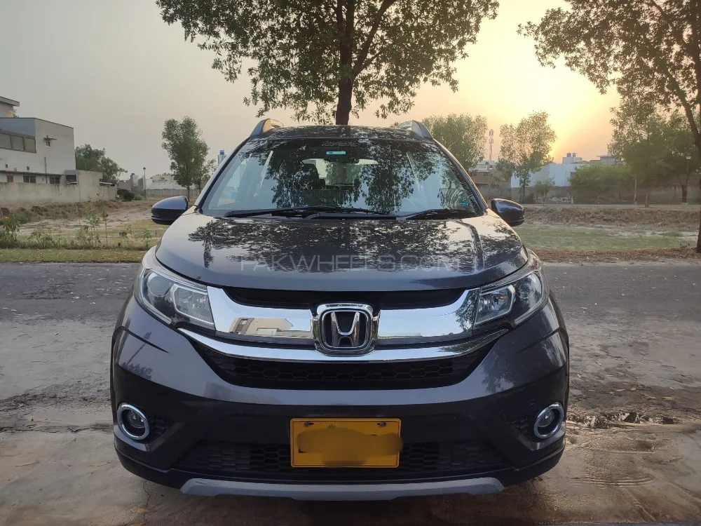 Honda BR-V 2017 for Sale in Lahore Image-1