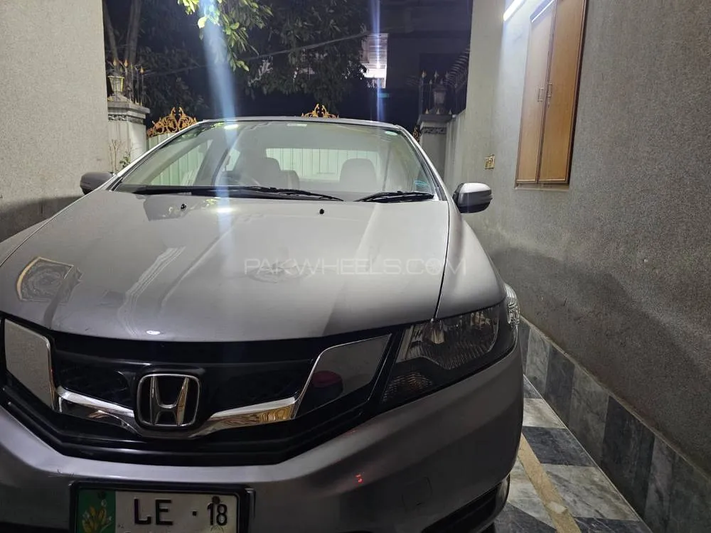 Honda City 2018 for Sale in Lahore Image-1