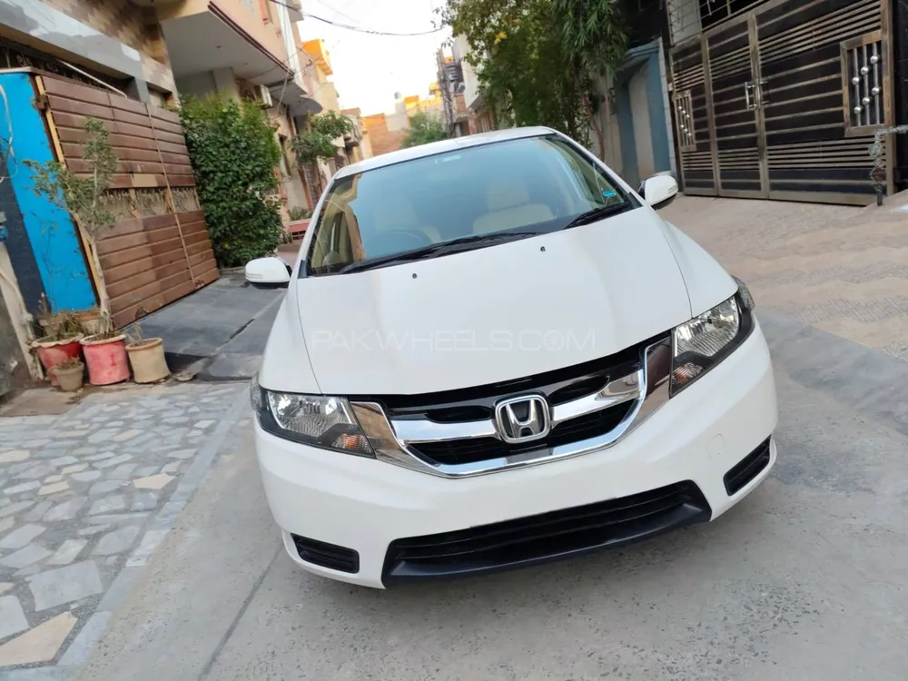Honda City 2021 for Sale in Faisalabad Image-1