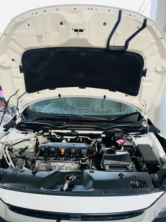 Honda Civic 2017 for Sale in Lahore Image-1