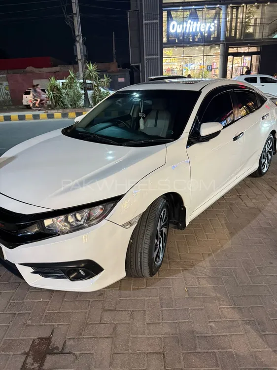 Honda Civic 2017 for Sale in Faisalabad Image-1