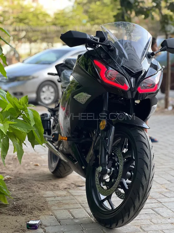 Kawasaki Ninja ZX-6R 2025 for Sale Image-1