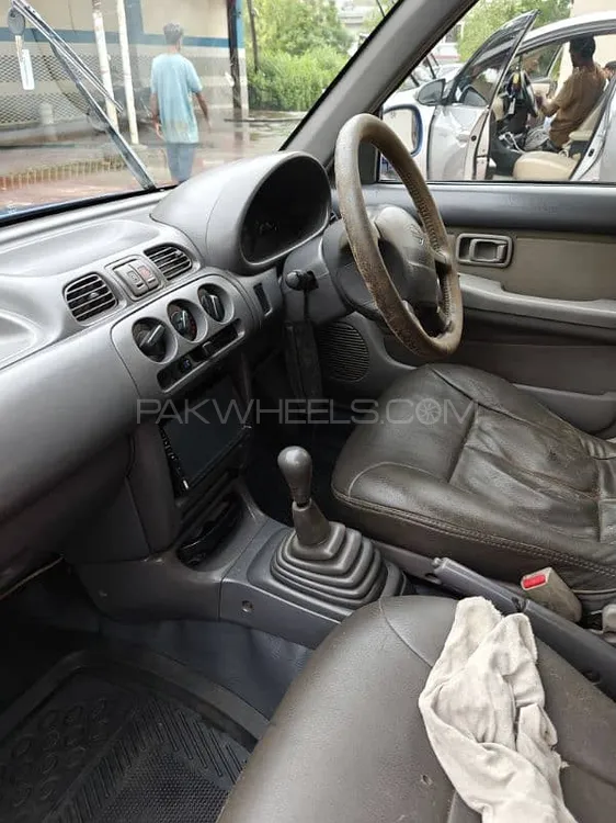 Nissan March 1997 for Sale in Karachi Image-1