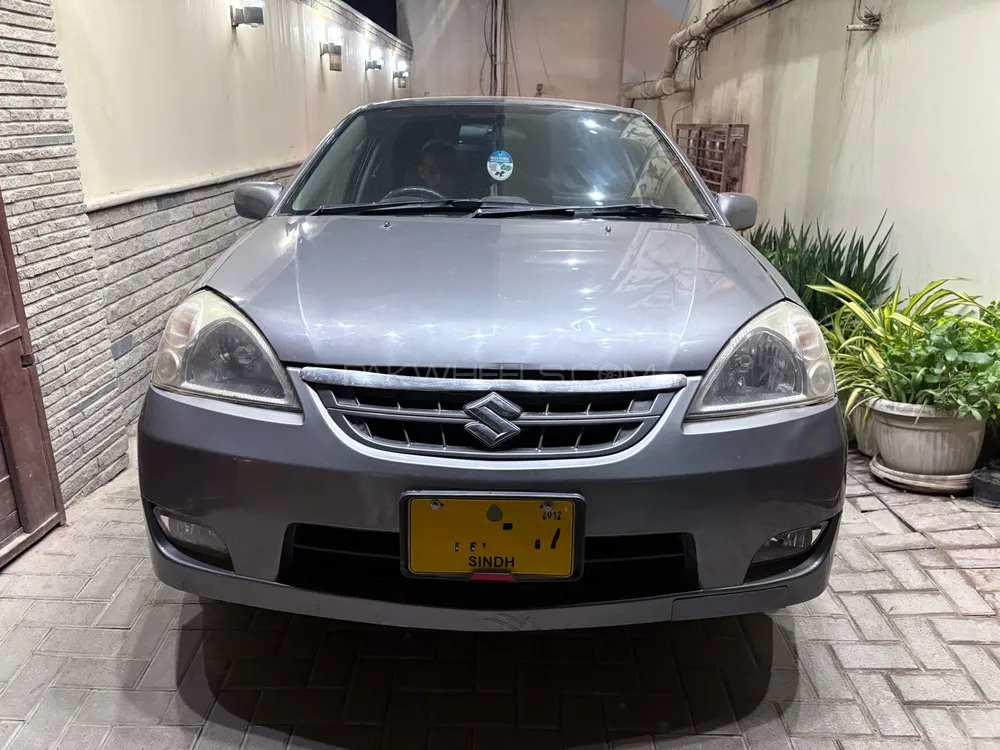 سوزوکی لیانا 2010 for Sale in کراچی Image-1