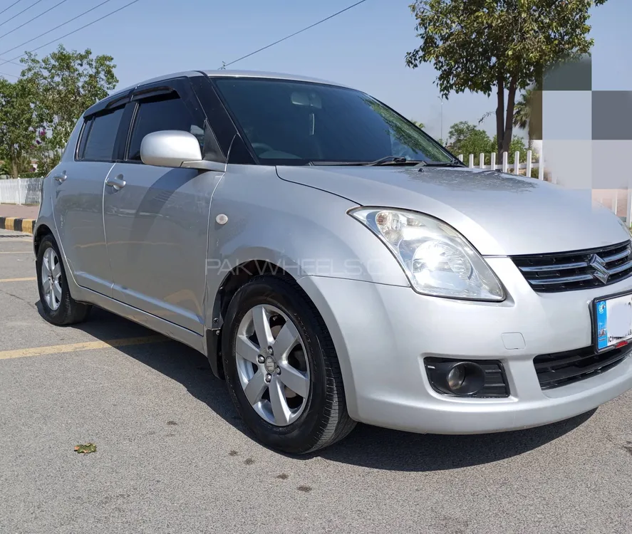 Suzuki Swift 2015 for Sale in Islamabad Image-1