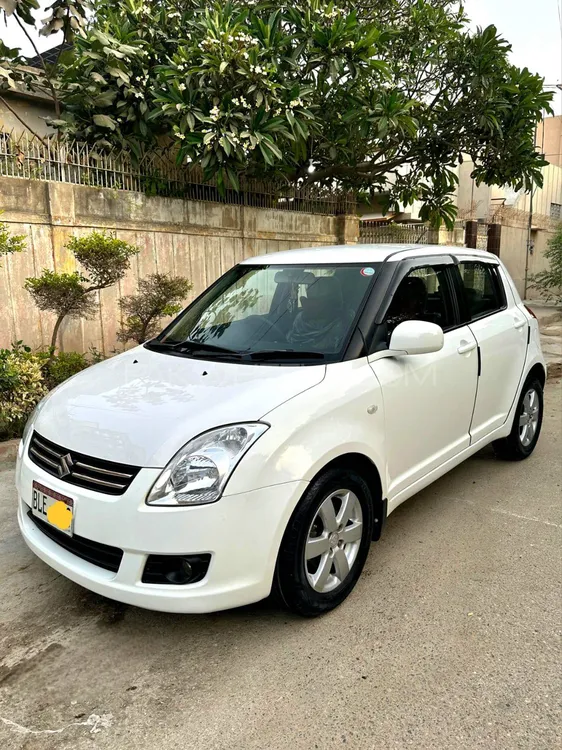 Suzuki Swift 2017 for Sale in Karachi Image-1