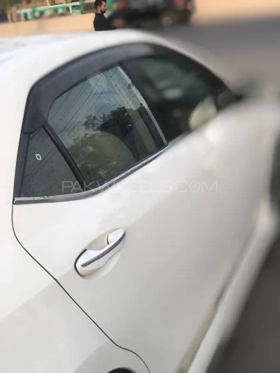 Toyota Corolla 2019 for Sale in Lahore Image-1