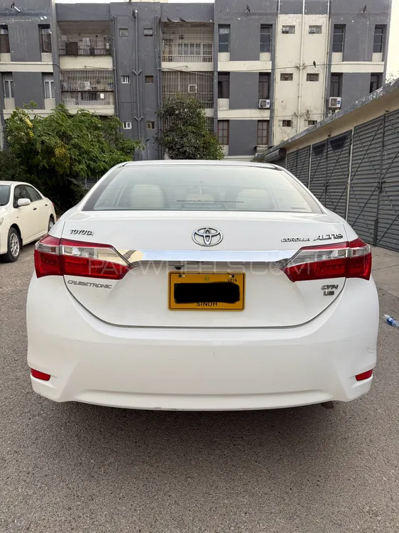 Toyota Corolla 2016 for Sale in Karachi Image-1