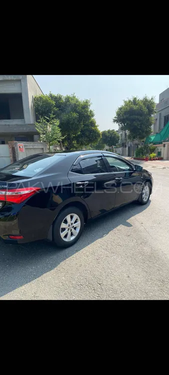 Toyota Corolla 2016 for Sale in Gujranwala Image-1