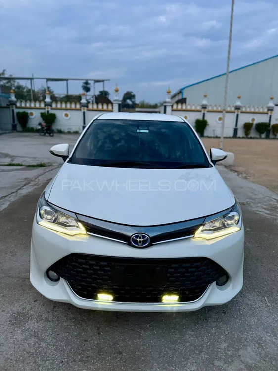 Toyota Corolla Axio 2017 for Sale in Islamabad Image-1