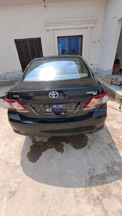 Toyota Corolla 2011 for Sale in Jhang Image-1