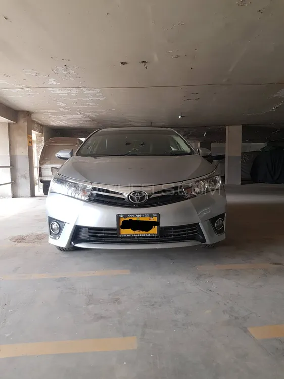 Toyota Corolla 2015 for Sale in Karachi Image-1
