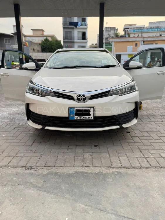 Toyota Corolla 2018 for Sale in Islamabad Image-1