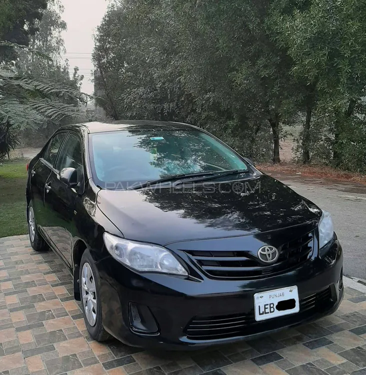 Toyota Corolla 2011 for Sale in Lahore Image-1