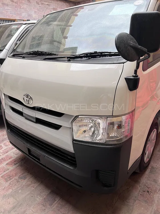 ٹویوٹا ہائی ایس 2019 for Sale in مالاکنڈ ایجنسی Image-1
