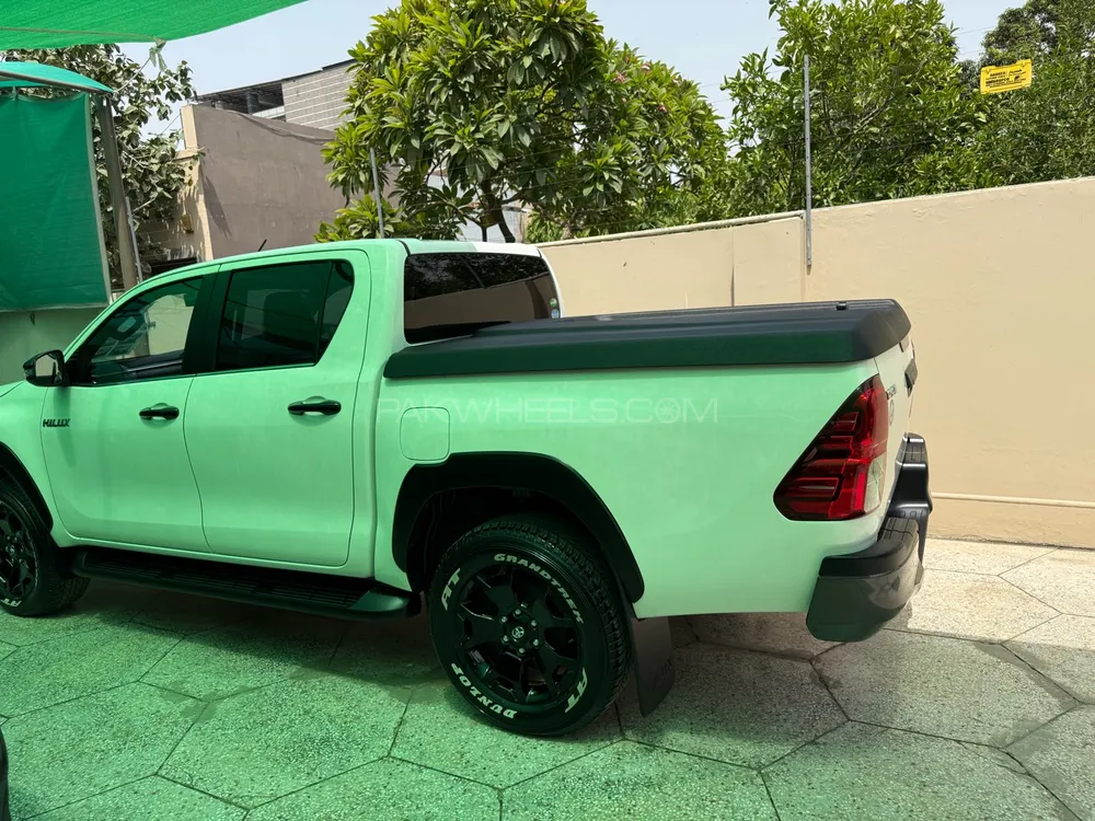 Toyota Hilux 2019 for Sale in Lahore Image-1