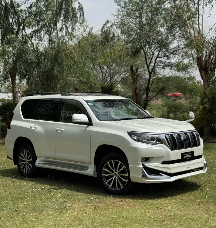 Toyota Prado 2020 for Sale in Sialkot Image-1