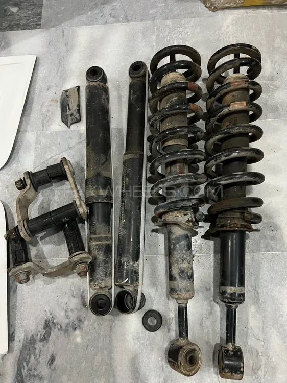 Toyota Revo 2017 Parts available Image-1