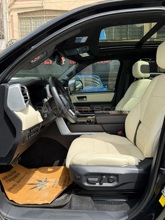 Toyota Tundra 2023 for Sale in Karachi Toyota Tundra 2023 for Sale in Karachi Image-10